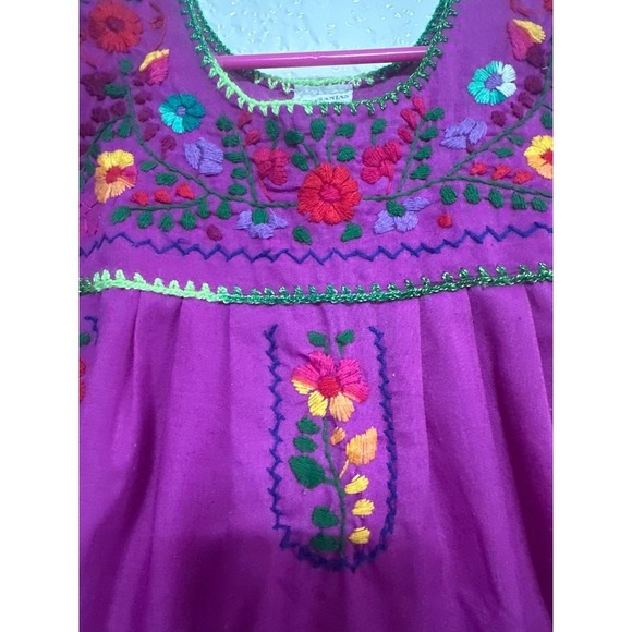 Girls Purple Hand Embroidered Floral Mexican Dress Artesanias Size 2 - Picture 3 of 6
